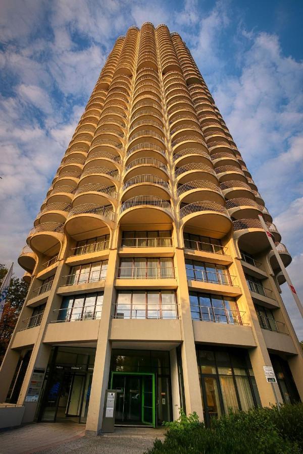 Augsburg Hotelturm Extérieur photo